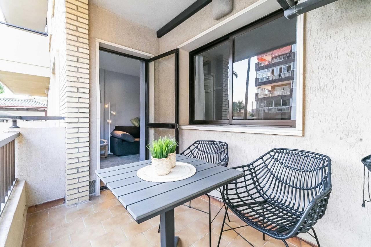 76-Lovely Beach Front Apartment In Fuengirola Exterior photo